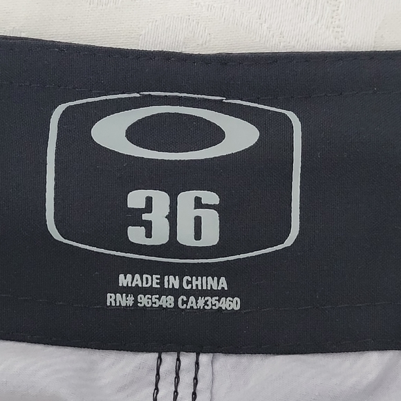 Men's Oakley Boardshorts Size 36 Trunks - Picture 4 of 13